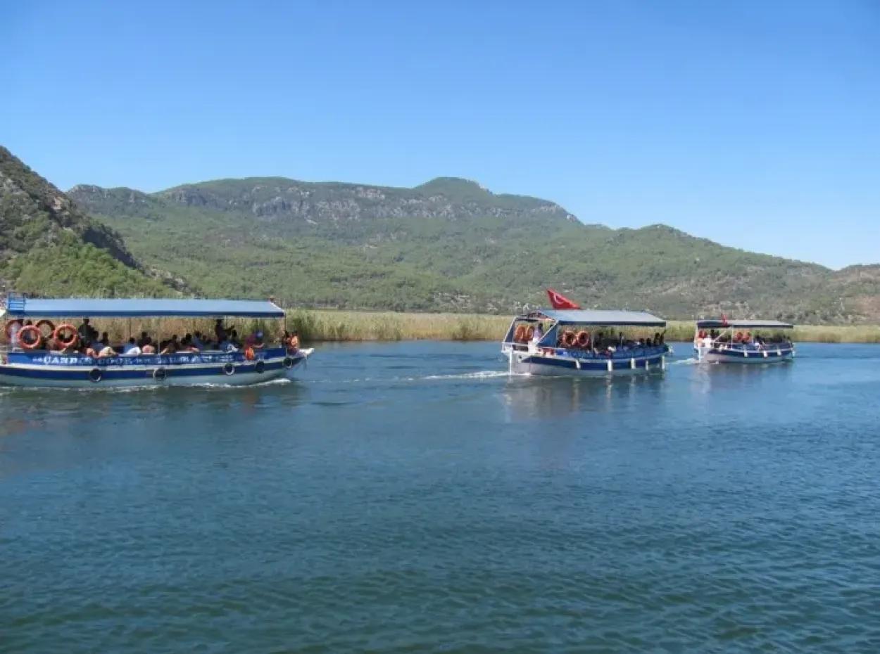 Dalyan Blue Crab Bootstour